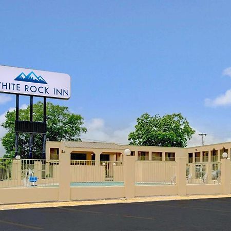 White Rock Inn San Marcos Zewnętrze zdjęcie